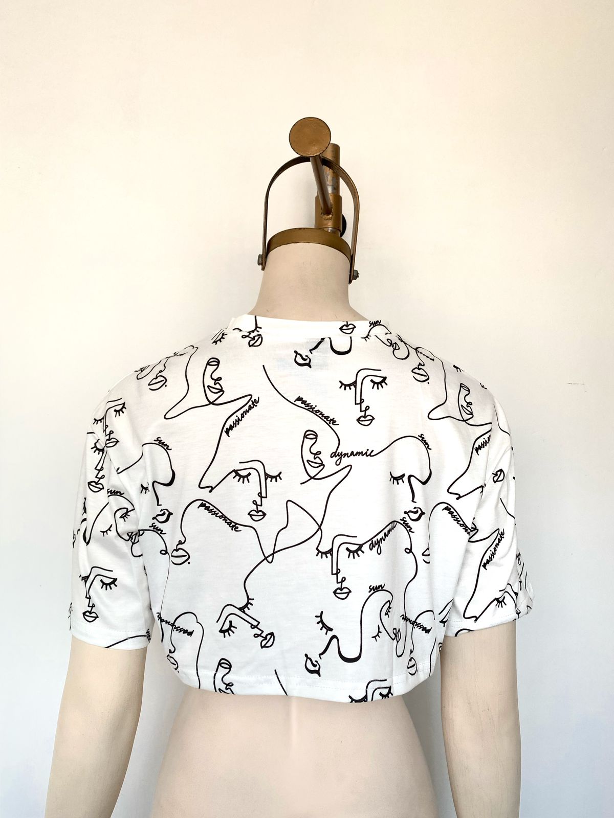 Polo crop