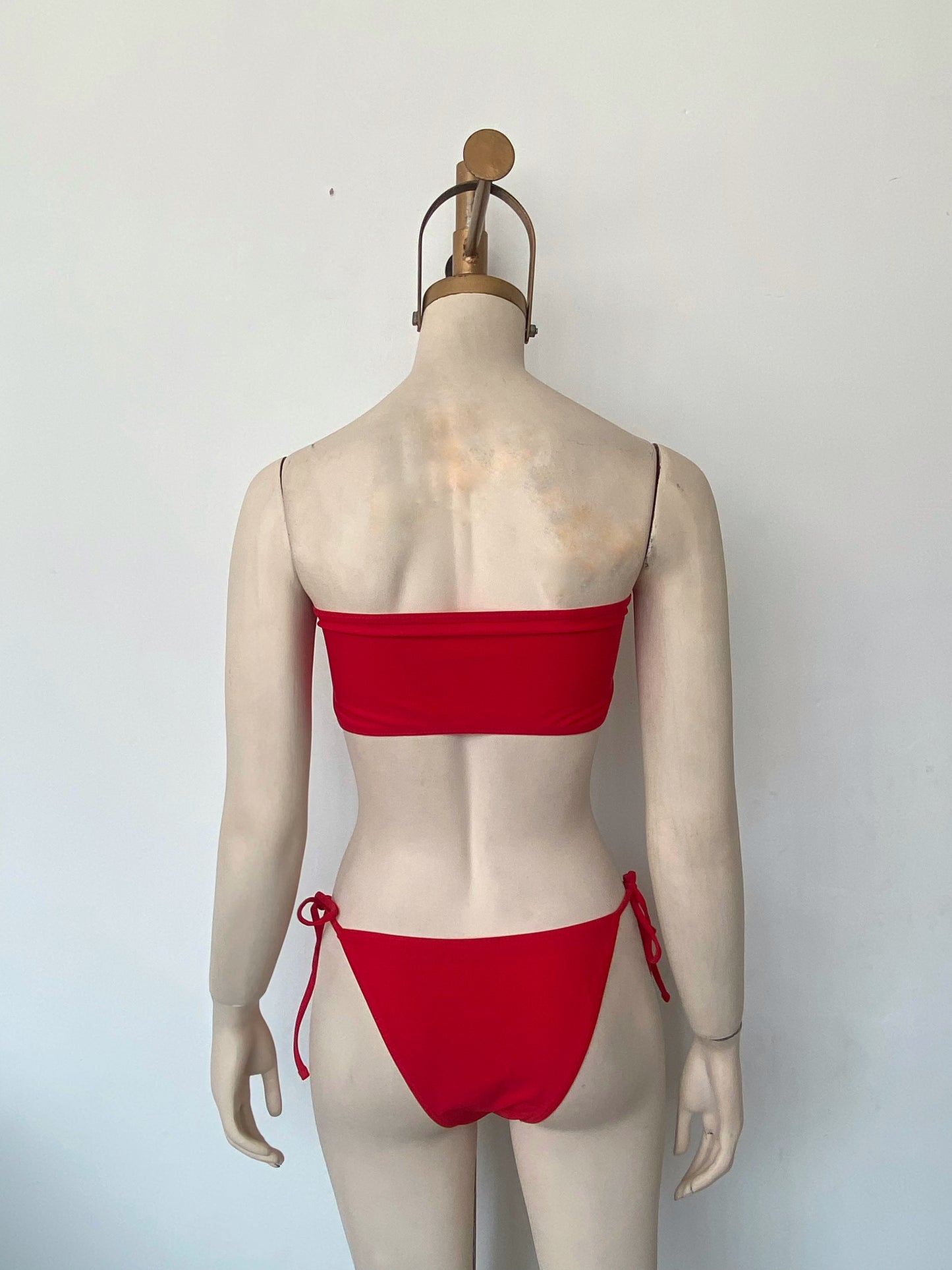 Bikini Bermellón