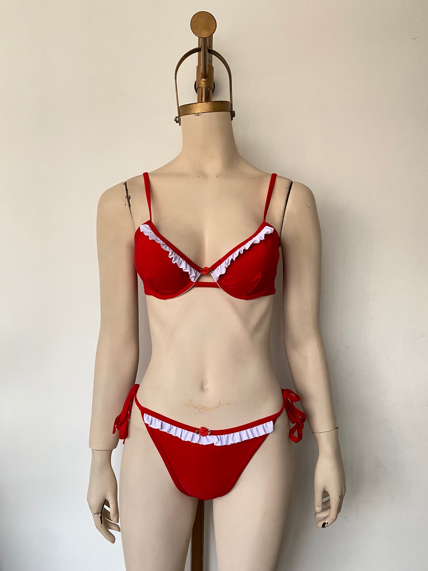 Bikini Rosas