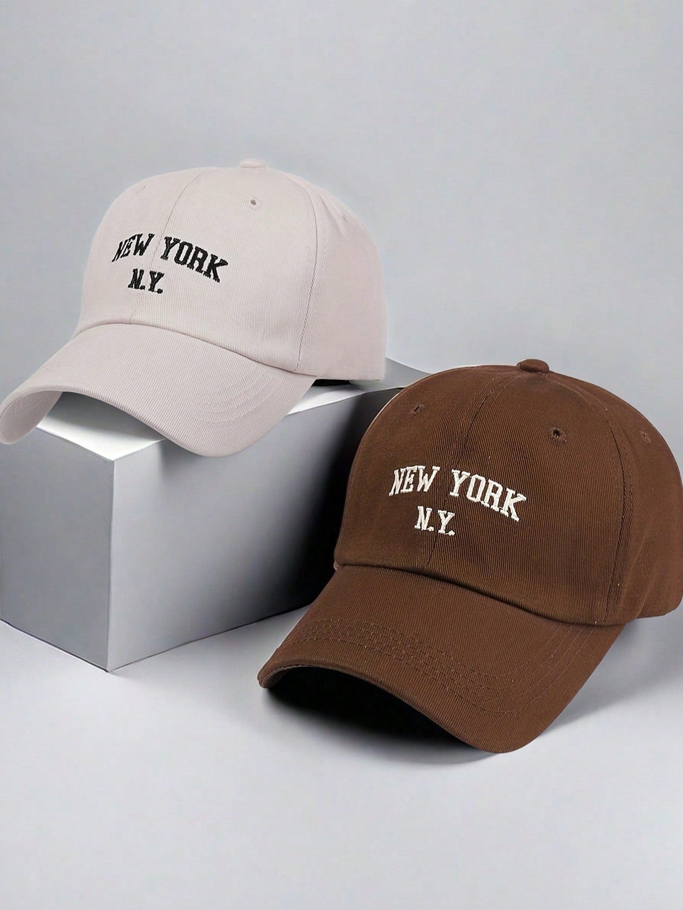 gorro marron new york