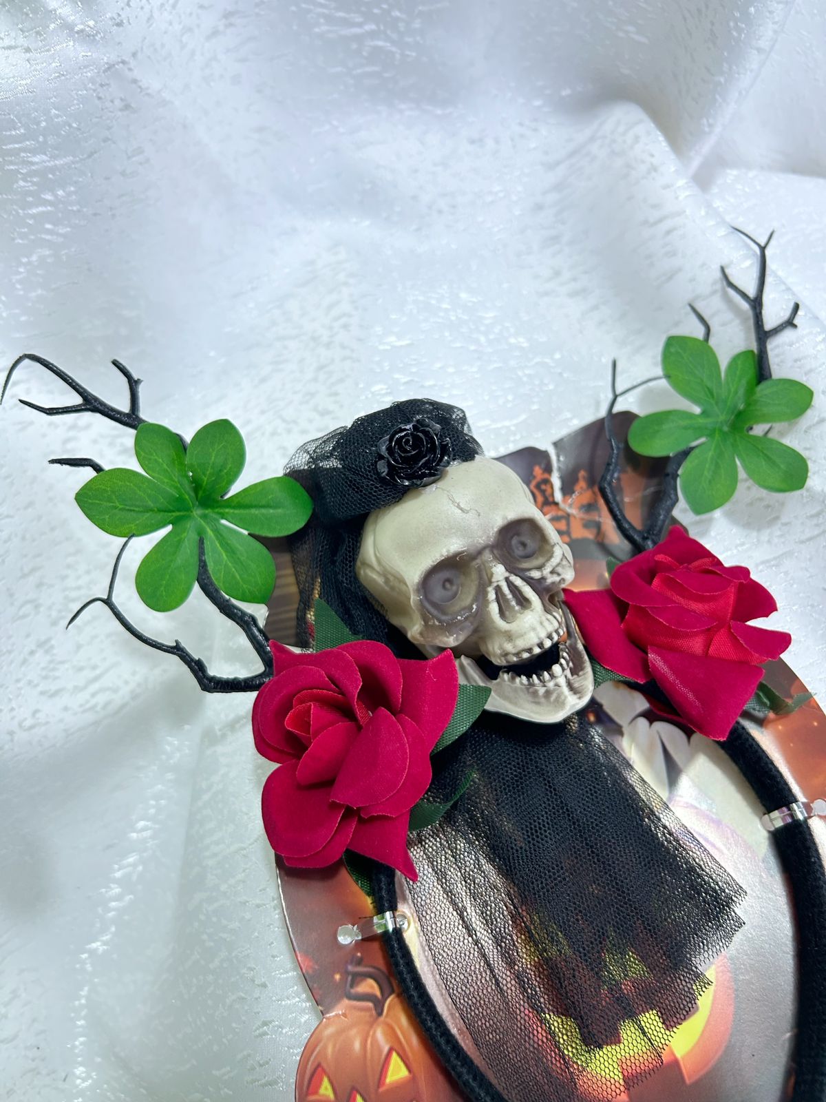 vincha calavera con rosas