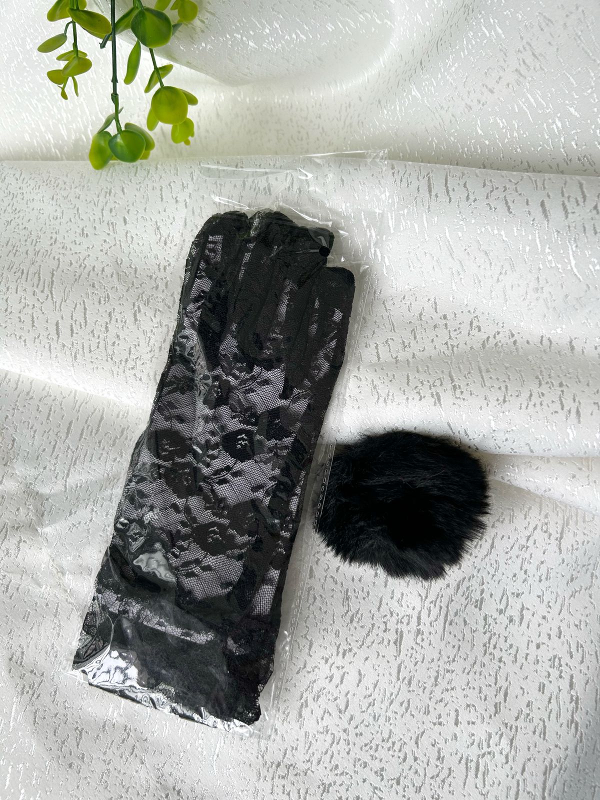 Vincha de conejo con guantes