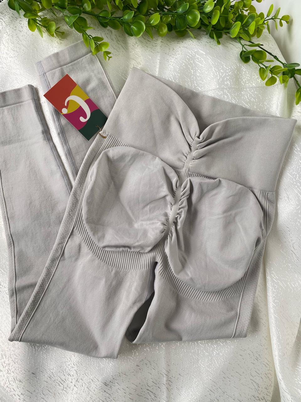 Pantaloneta Zuri
