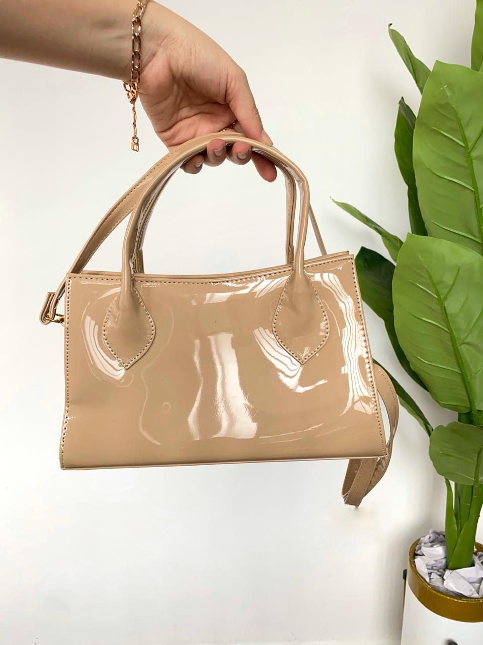 Amelia bags