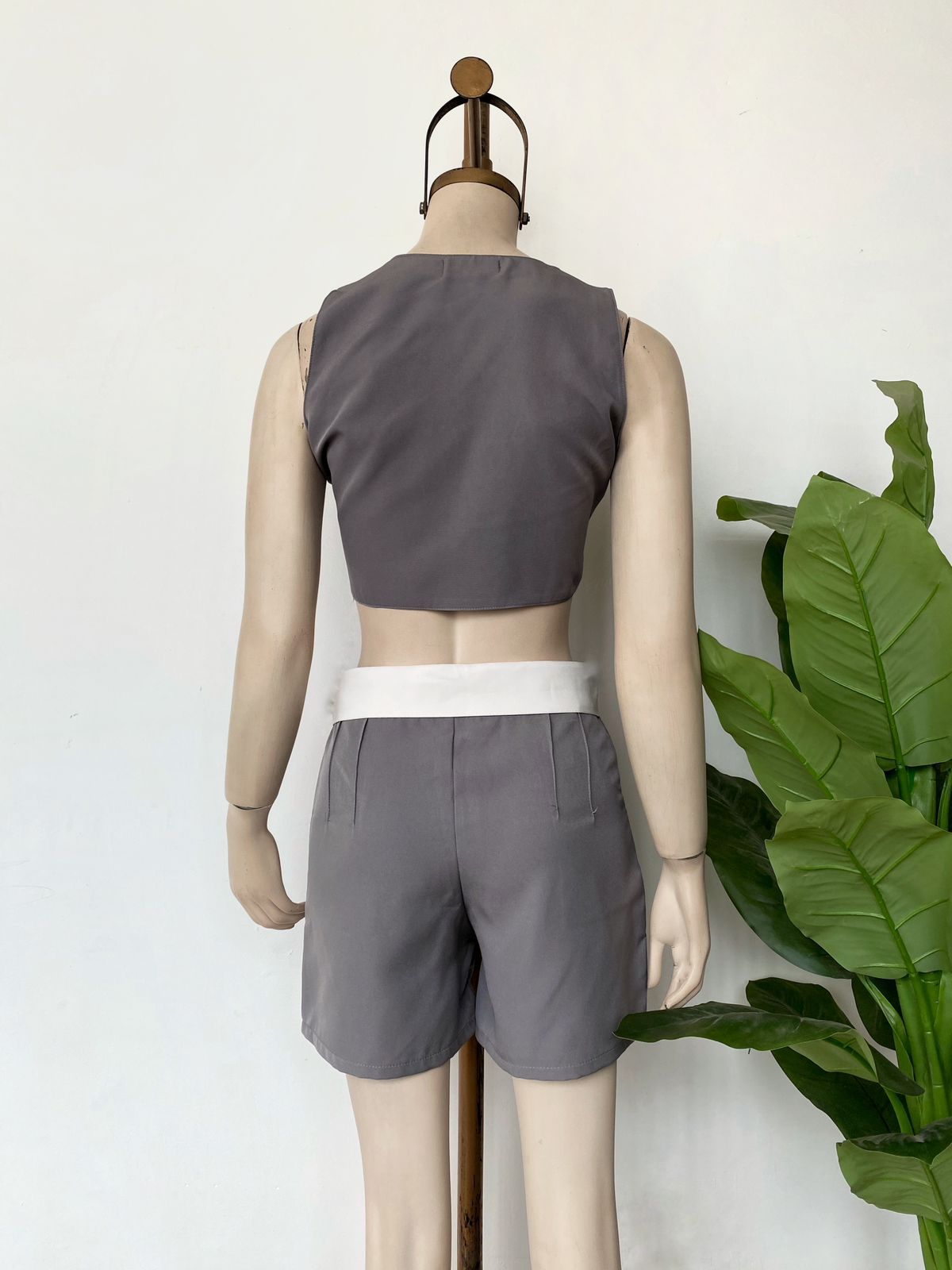 Conjunto gris