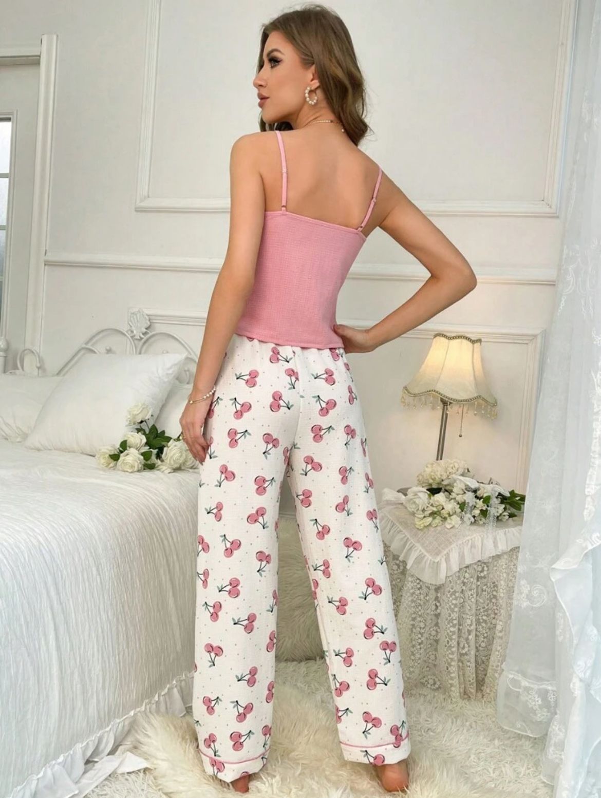 Ropa de dormir de cerezas