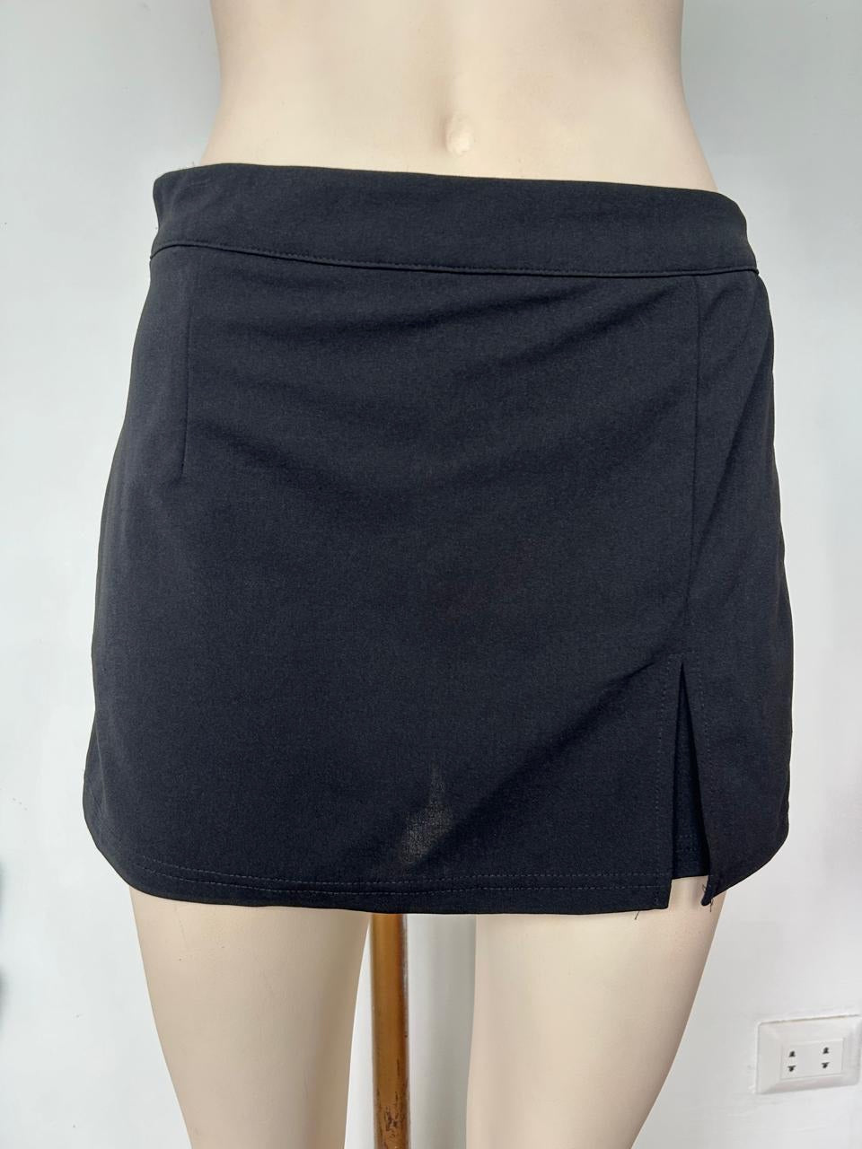 Short con abertura