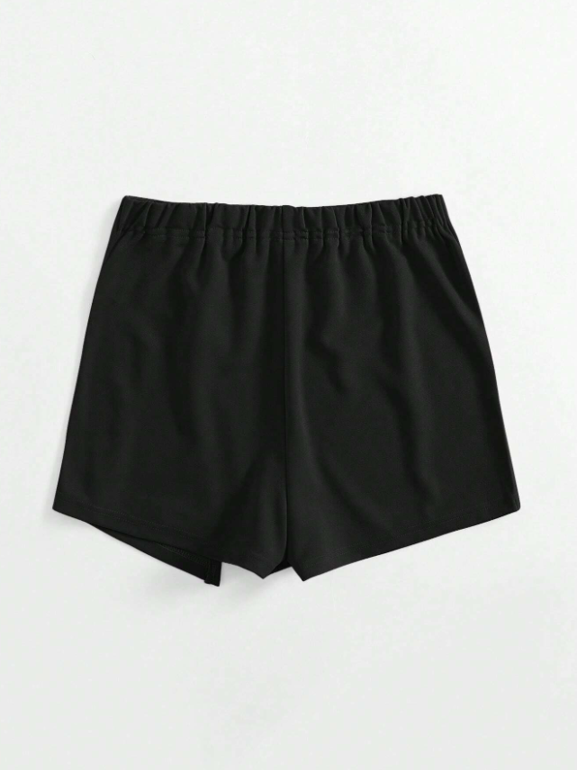 Short con abertura