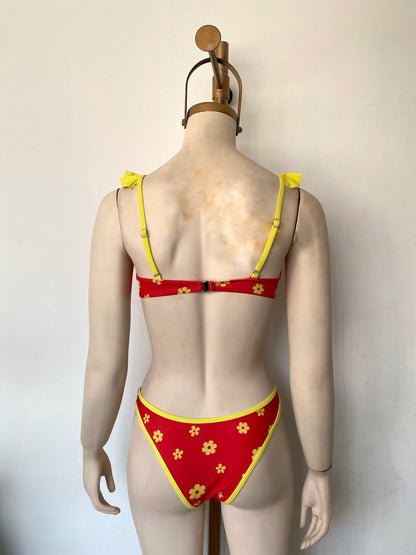 Bikini amapola