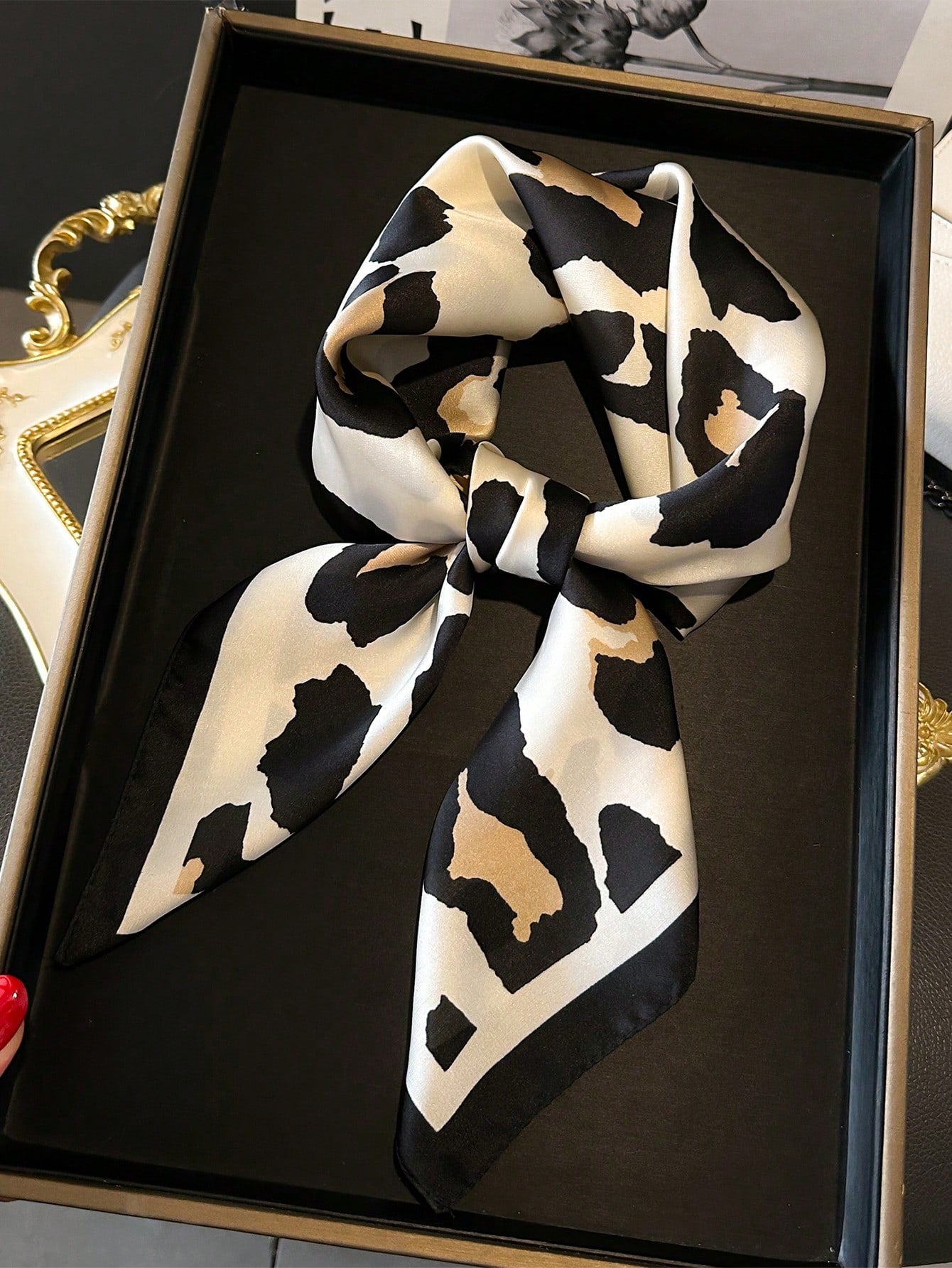 Pañueleta animal print