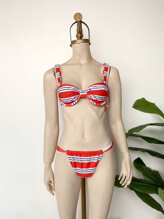 Bikini de rayas