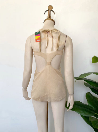 Vestido de transparencia