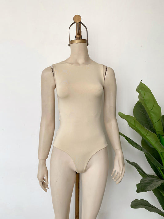 Body cuello redondo