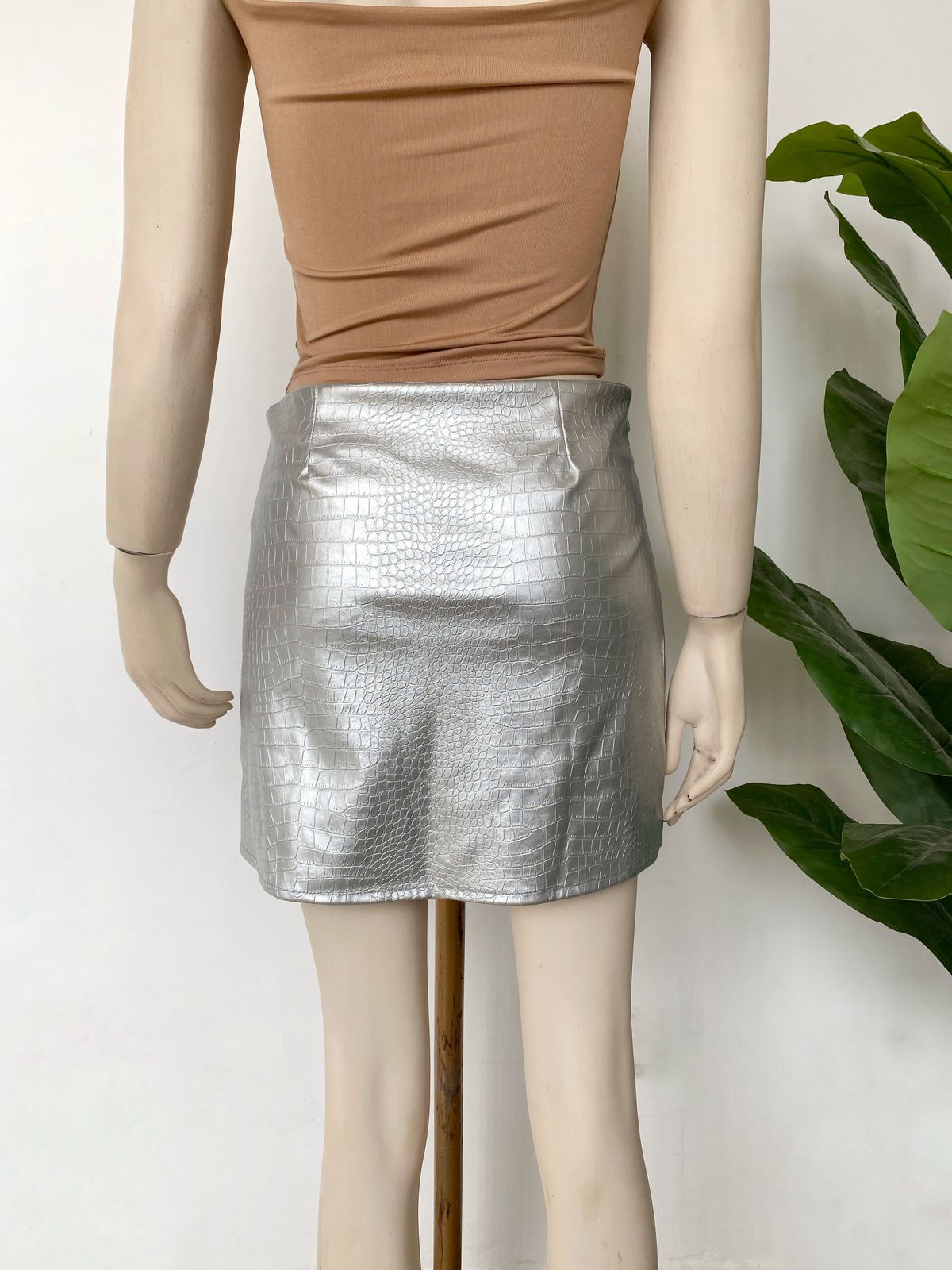 Falda metalizada
